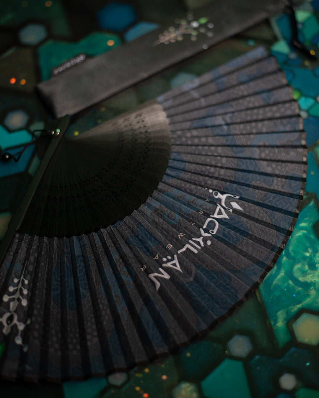 Hand Fan / Bamboo - DRAGONS